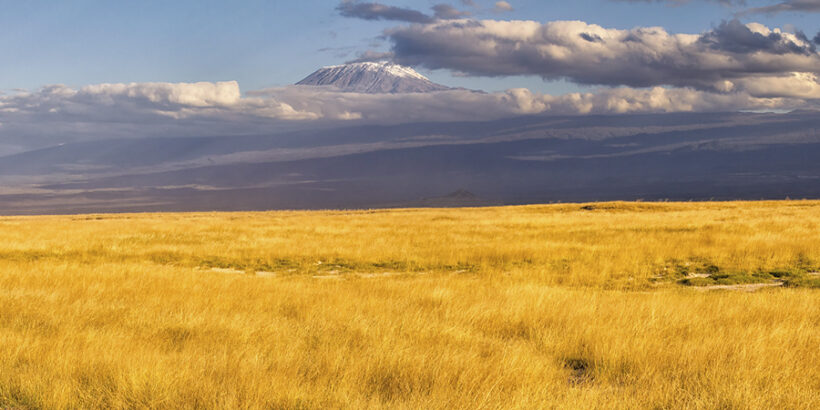Mount-Kilimanjaro-View-Tanzania-Africa-Ray-In-Manilla